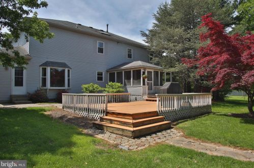 1845 Ferguson Ln, Blue Bell PA  19422-1308 exterior