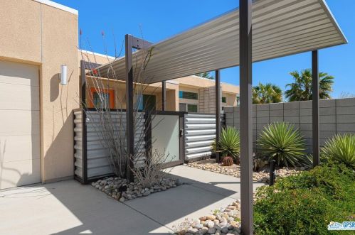 1152 Francis Dr, Palm Springs, CA 92262-2389