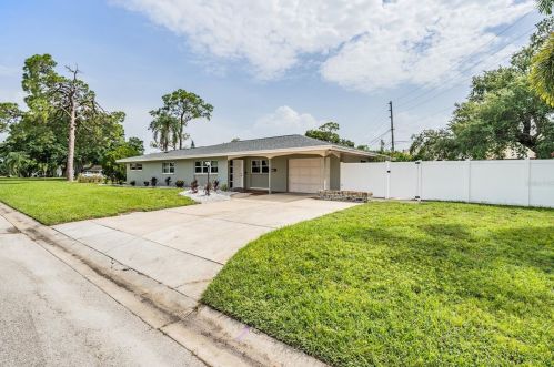 310 87th Ave, Saint Petersburg, FL 33702-3714