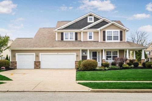 339 Thomas Ln, London, OH 43140-9779