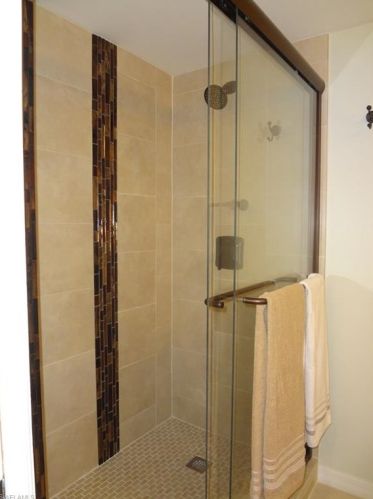 1860 Bald Eagle Dr, Naples FL  34105-2965 exterior