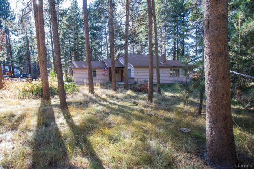 3777 Alder Ave, South Lake Tahoe, CA 96150-8578