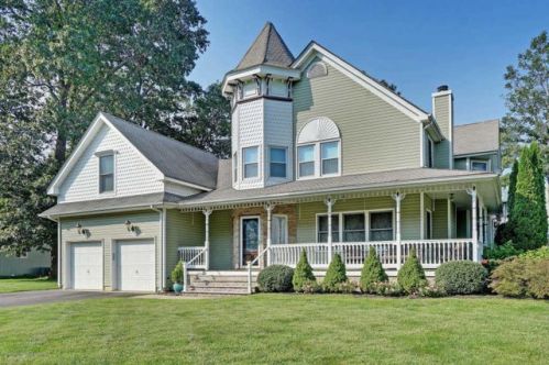 218 Antoinette Ct, Bricktown, NJ 08723-6348