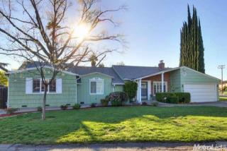 2443 Meadowbrook Rd, Sacramento, CA 95825-0313