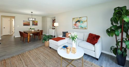 4445 Upham Ave, Milwaukee WI  53220-5122 exterior