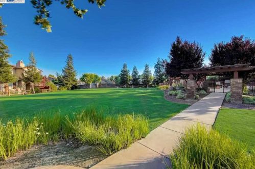 3234 Browntail Way, San Ramon CA  94582-5242 exterior