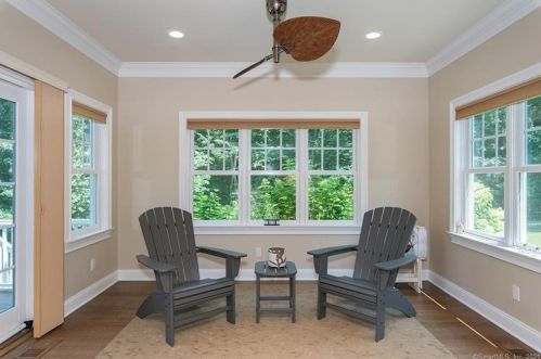 18 Heron Pond Rd, Essex CT  06426-1466 exterior