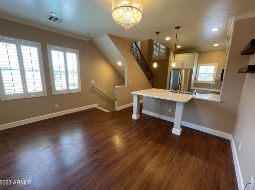 474 Alder Ct, Gilbert, AZ 85233-4417