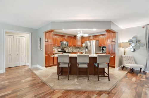 1135 Wisper Run Ct, Lutz FL  33558-5185 exterior