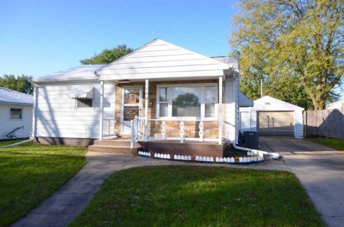 1140 Sheerer Ave, Waterloo, IA 50701-3221