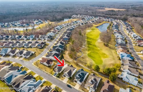 58 Baltusrol Dr, Jackson Twp NJ  08527-4012 exterior