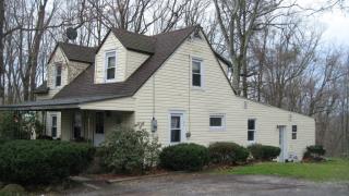 843 Imperial Dr, Hummels Store, PA 19540-8841