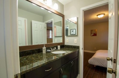 8932 Shadow Bay Dr, Orlando, FL 32825-3707