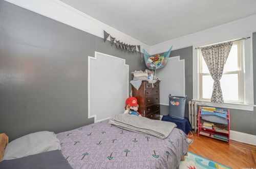 100-12 205th St, Jamaica NY  11423-2210 exterior