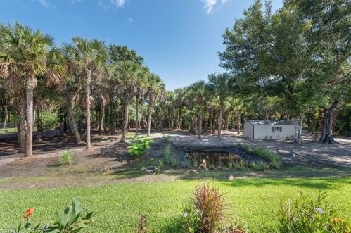 4875 20th Ave, Naples FL  34117-9194 exterior