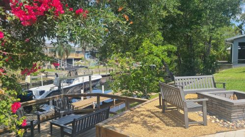 1418 Peninsula Ln, Palm City, FL 34990-1939