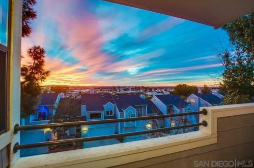 10931 Scripps Ranch Blvd, San Diego CA 92131-1050 exterior