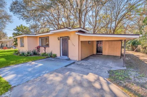 1336 Orange St, Apopka, FL 32703-8227