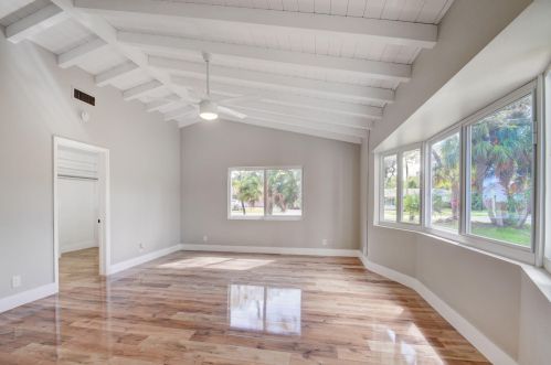 703 25th Pl, Boynton Beach FL  33435-7521 exterior