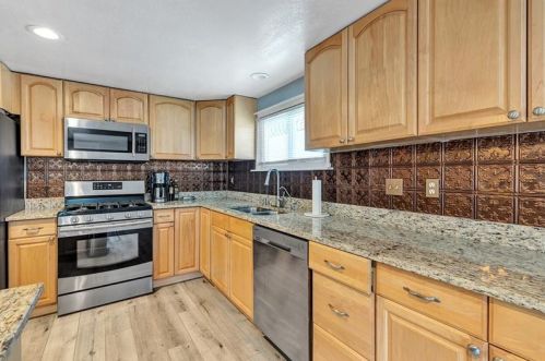 1612 8th St, Beaver Falls PA  15010-4312 exterior