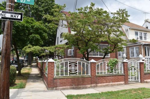 16101 85th Ave, Jamaica, NY 11432-1705