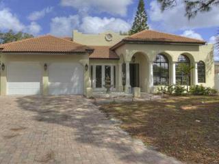 671 Marlin Dr, Sarasota, FL 34234-3736