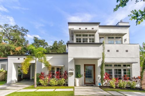 210 Annie St, Orlando, FL 32806-1208