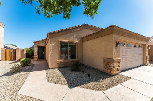 1210 Maddison St, San Tan Valley, AZ 85140-5765