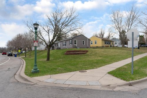 1165 Edgewater Blvd, Saint Paul, MN 55119-3366