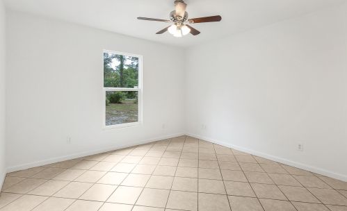 30 Lowery Rd, Freeport FL  32439-4220 exterior