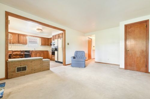5909 Interboro Ave, Pittsburgh, PA 15207-2266