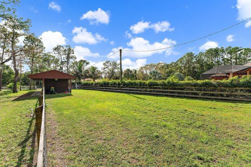 16528 Temple Blvd, Town Of Loxahatchee Groves FL  33470-3057 exterior