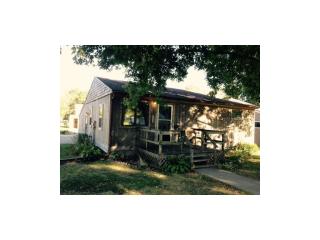 1538 Prairie St, Oakland Acres, IA 50112-1324