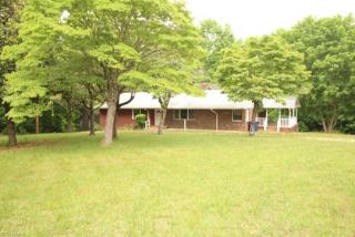 275 Casedy Dr, Winston Salem, NC 27107-1811