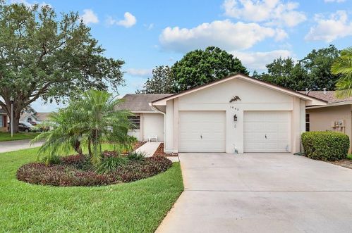 1443 Kingfish Ln, Winter Haven, FL 33884-0024