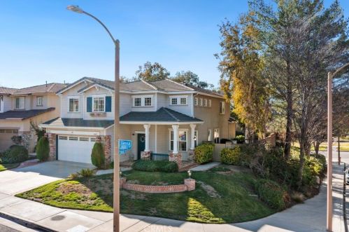 28085 Liana Ln, Santa Clarita, CA 91354-1483