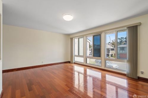78 Cameo Ct, Daly City, CA 94015-4412