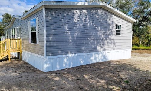 8816 Hampshire Ave, Arcadia FL 34269-3409 exterior