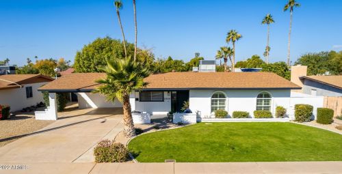 11826 38th Pl, Phoenix AZ  85028-1448 exterior