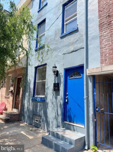 1232 Hancock St, Philadelphia PA  19147-5412 exterior