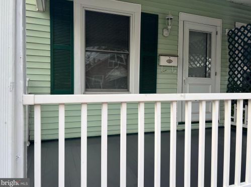344 Duke St, Ephrata, PA 17522-2035