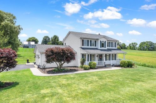 234 Maple Ridge Rd, Greensboro, PA 15338-1040