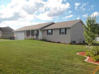 5902 Canoe St, Weston, WI 54476-6672
