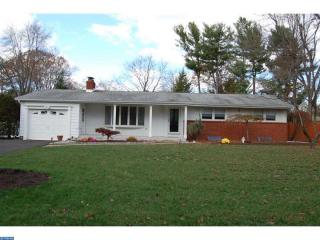 42 Bedford Pl, Yardley, PA 19067-1802