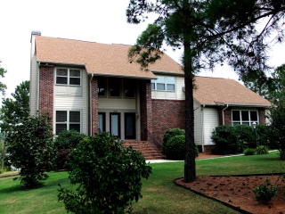 872 Eagles Harbor Dr, Hodges SC  29653-9094 exterior