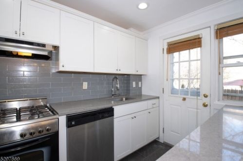 199 La Grande Ave, Fanwood NJ  07023-1665 exterior