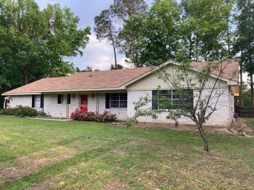 808 Goode St, Oak Grove, TX 75783-1643