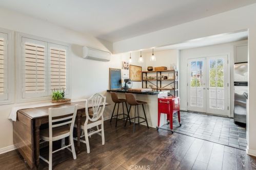 1703 Speyer Ln, Redondo Beach CA  90278-4729 exterior