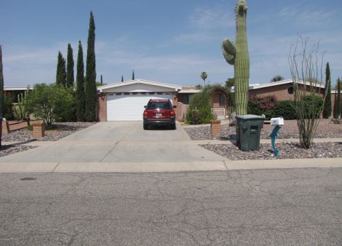 1231 Camino Seco, Tucson AZ  85710-6531 exterior
