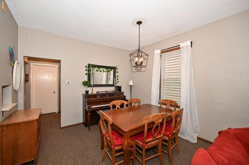 3269 Bartlett Ave, Milwaukee WI  53211-3022 exterior